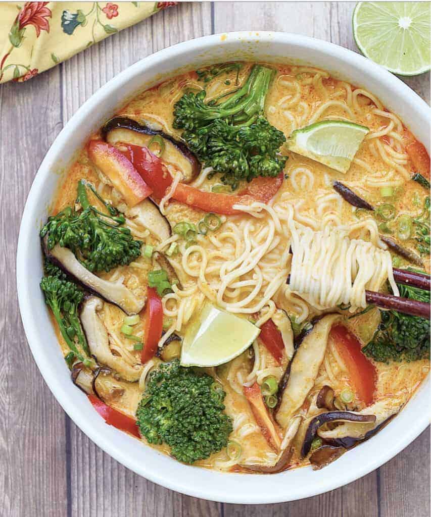 Vegan Soup Recipe: Thai Red Curry Ramen Noodle Bowls