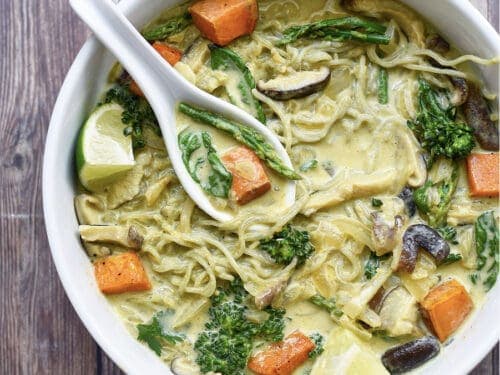 Vegan Thai Green Curry Noodle Bowl