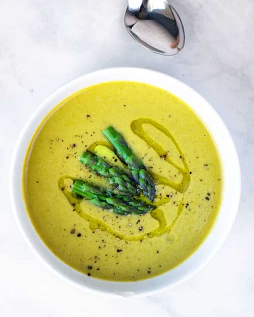 Asparagus White Bean Soup: This Vegan Asparagus Soup Recipe is Both Easy and Healthy!